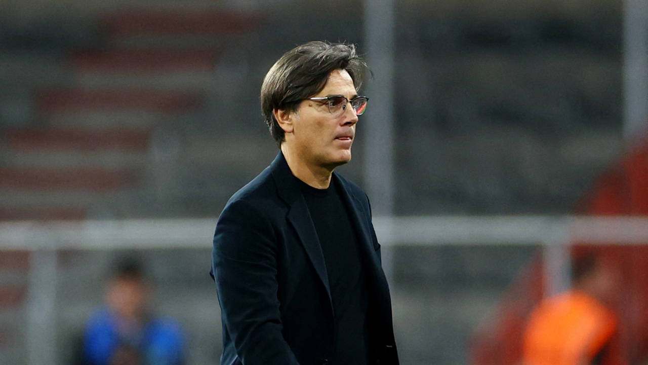 Vincenzo Montella'dan istifa sorusuna yanıt: 'Eleştirilere çok fazla kulak asmak istemiyorum'