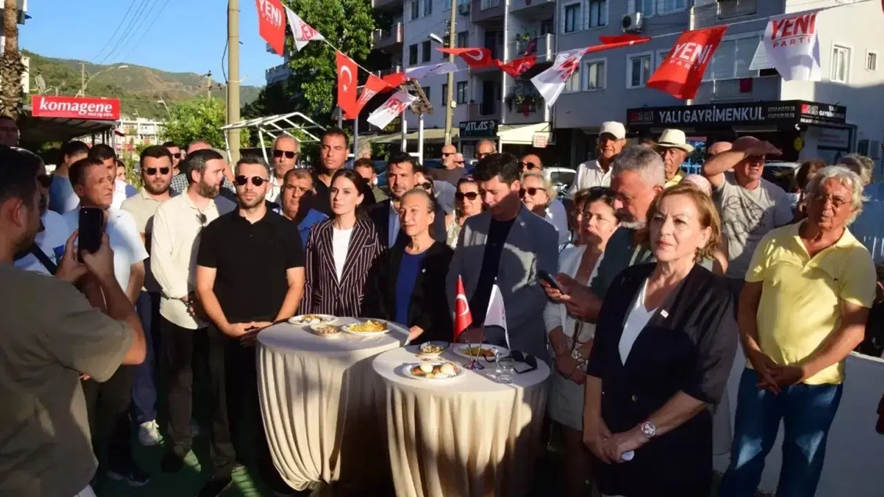 YENİ Parti'nin Marmaris İlçe Başkanlığı törenle açıldı: '10 günde 22 bin üyeye ulaştık'