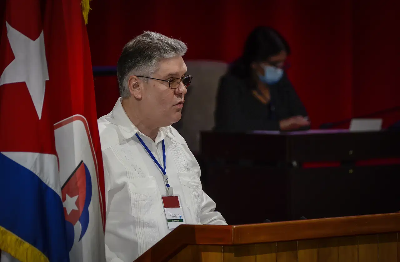 Eski ekonomi bakanına ömür boyu hapis