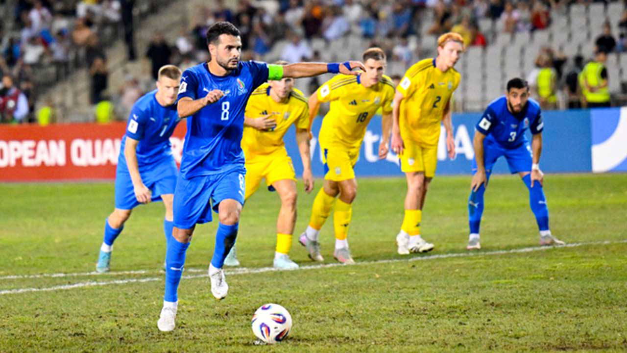 Azerbaycan ve Ukrayna yenişemedi!