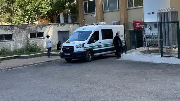 KKKA şüphesiyle sevk edildi: 37 yaşındaki kadın yoğun bakımda hayatını kaybetti