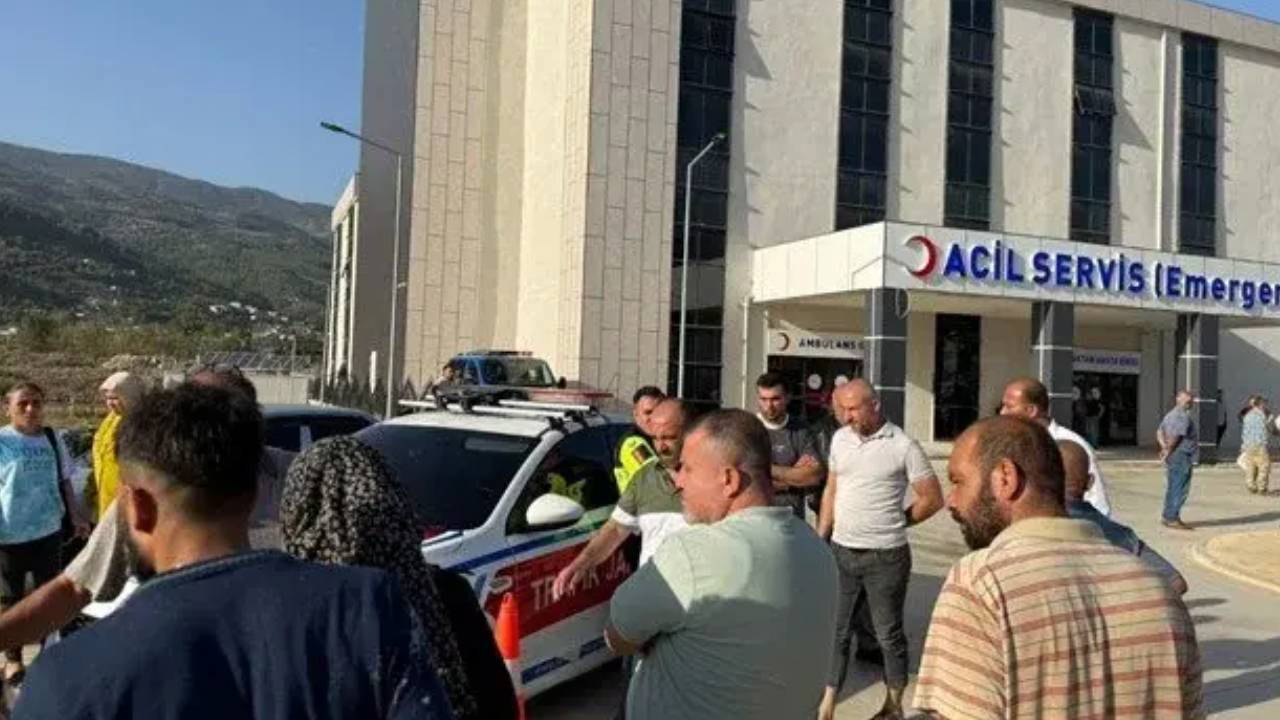 Osmaniye'de motosikletle bahçe duvarına çarpan çocuk hayatını kaybetti