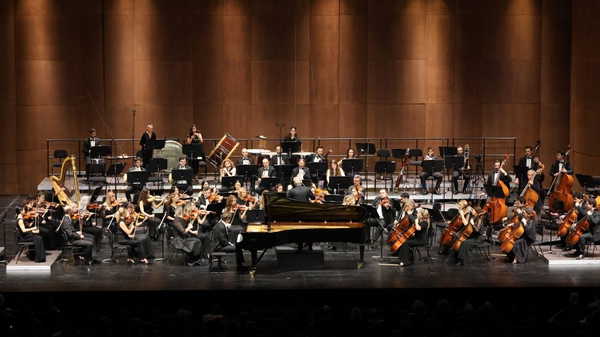 İDSO, DenizBank Konserleri 2025-2026 sanat sezonunu AKM'de açtı