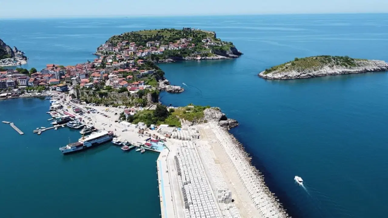 6 bin 600 nüfuslu Amasra'ya bayramda  500 bin turist gelmesi bekleniyor