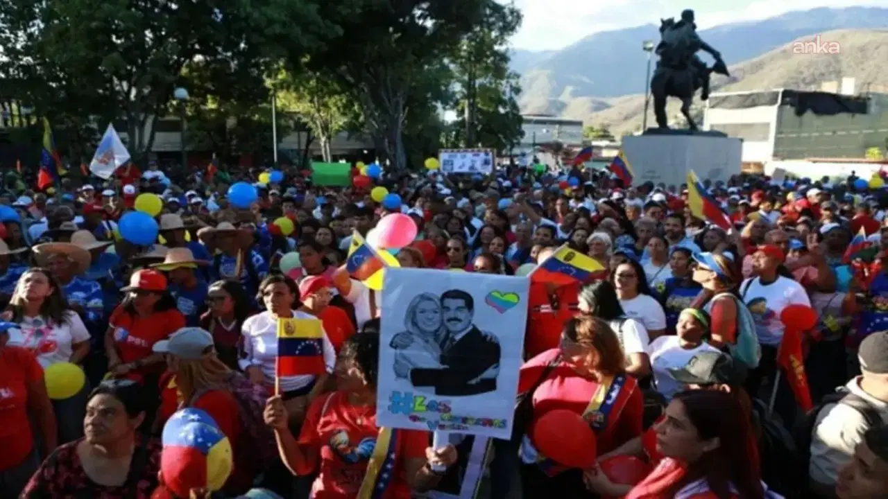 Nicolas Maduro'nun oğlundan ABD saldırısının birinci ayında geniş çaplı protesto çağrısı