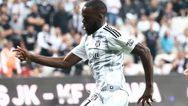 Beşiktaş ayrılığı resmen duyurdu: Sözleşmesi feshedildi