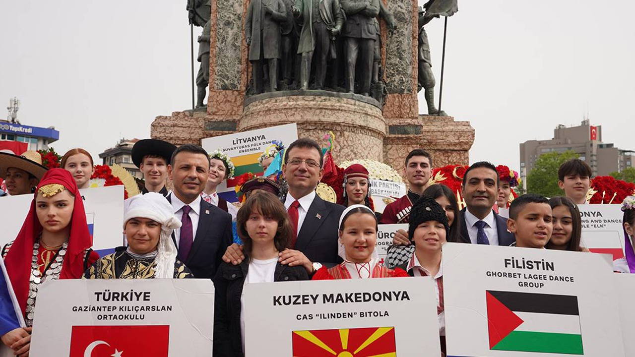 Ekrem İmamoğlu'ndan 23 Nisan mesajı: 'Çocuklarımızın her birinin alnından öpüyorum’