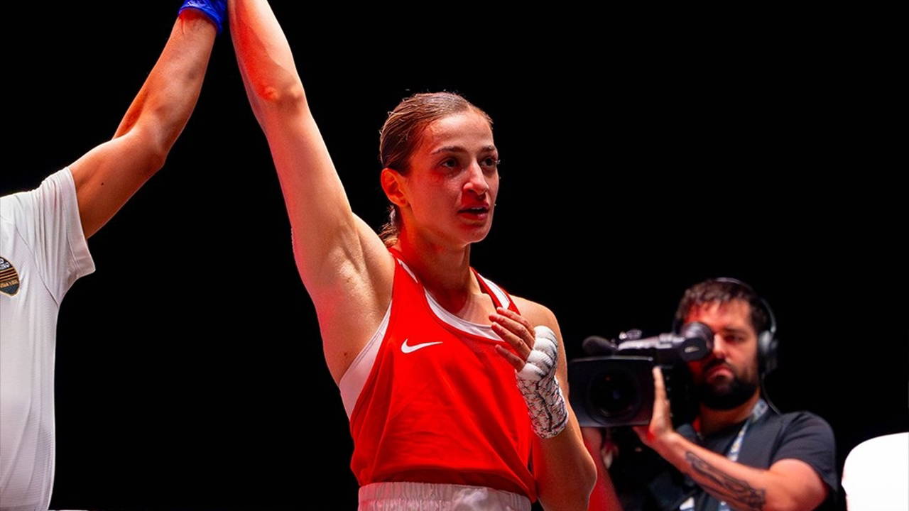 Buse Naz Çakıroğlu adını zirveye yazdırdı! 