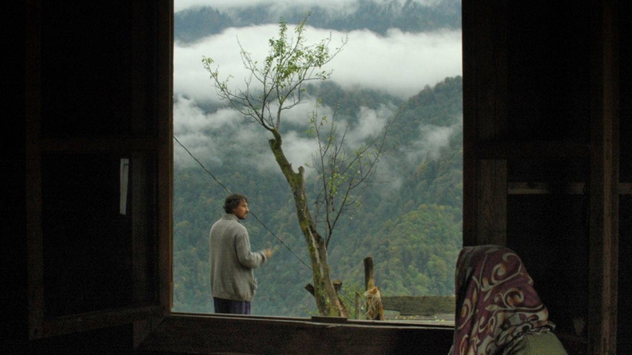 Sonbahar’dan Karanlık Gece’ye: Özcan Alper’in unutulmaz filmleri