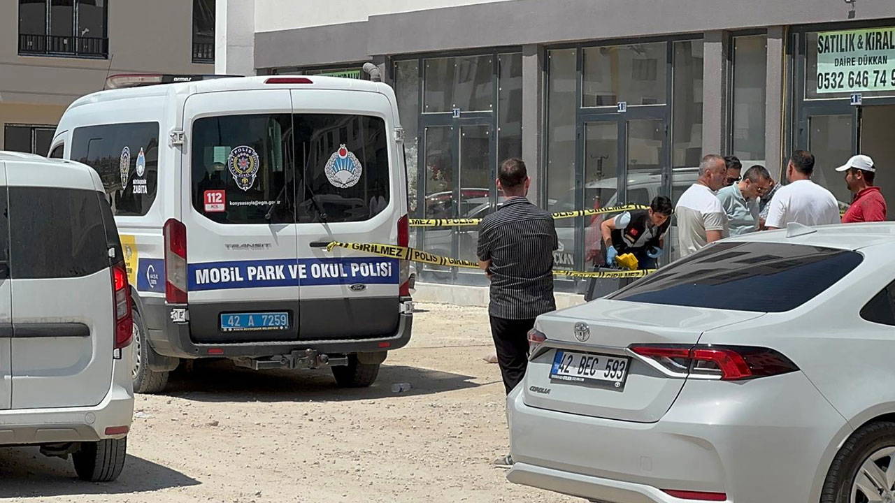 Kendisine 500 bin TL borcu olan emlakçıyı silahla vurdu
