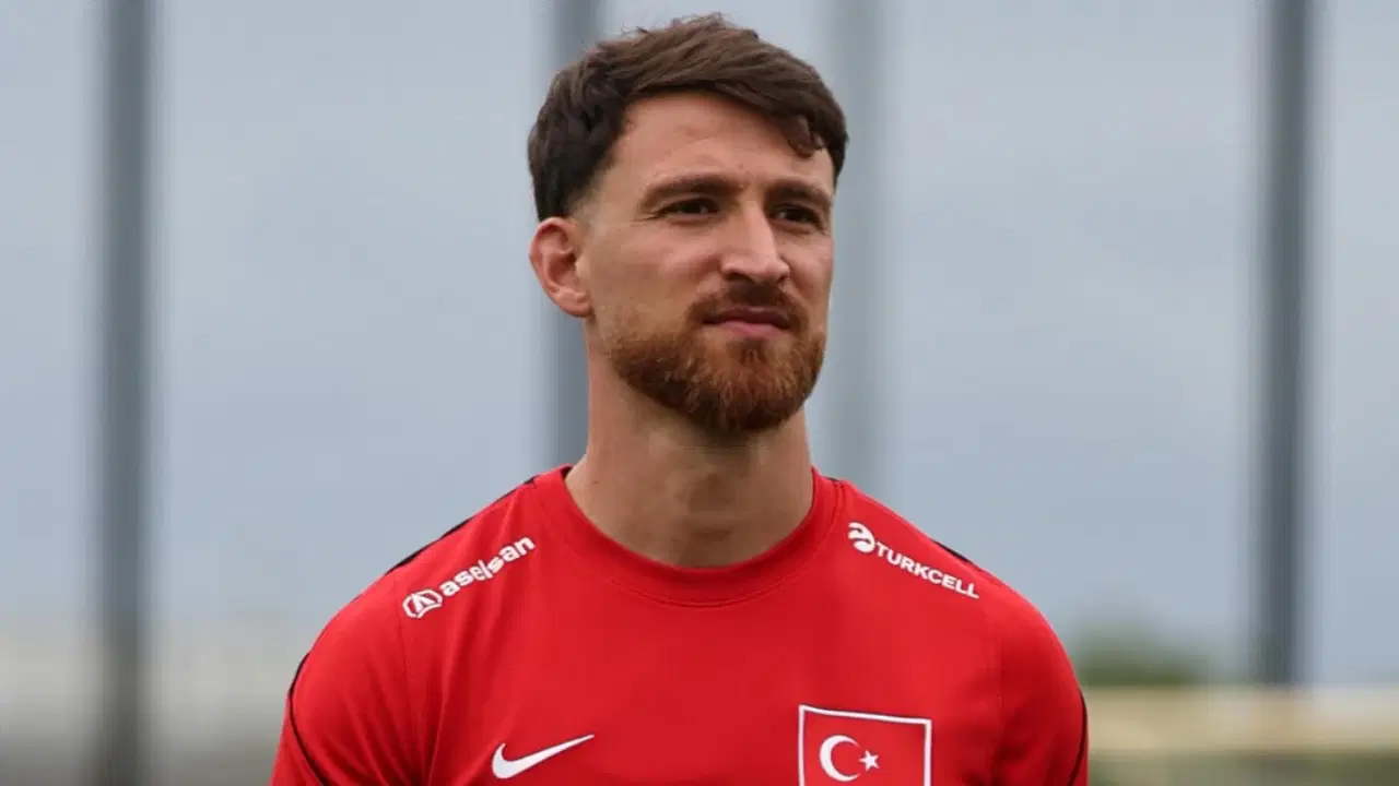 Salih Özcan'dan Orkun Kökçü açıklaması! Fransa maçında oynayacak mı?