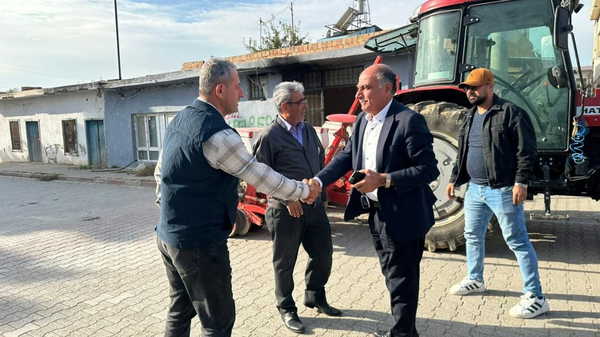 Yumurtalık Belediye Başkanı Altıok, belediye personelini yalnız bırakmıyor