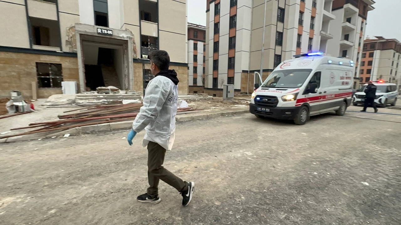 Malatya'da sobadan sızan gazdan zehirlenen 1 işçi öldü
