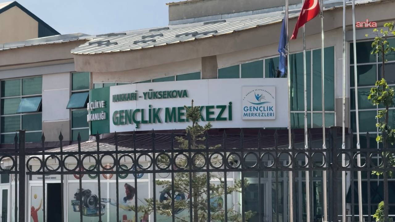 Müdürün eşi de 'cankurtaran' oldu, kurumdaki çaycı da!