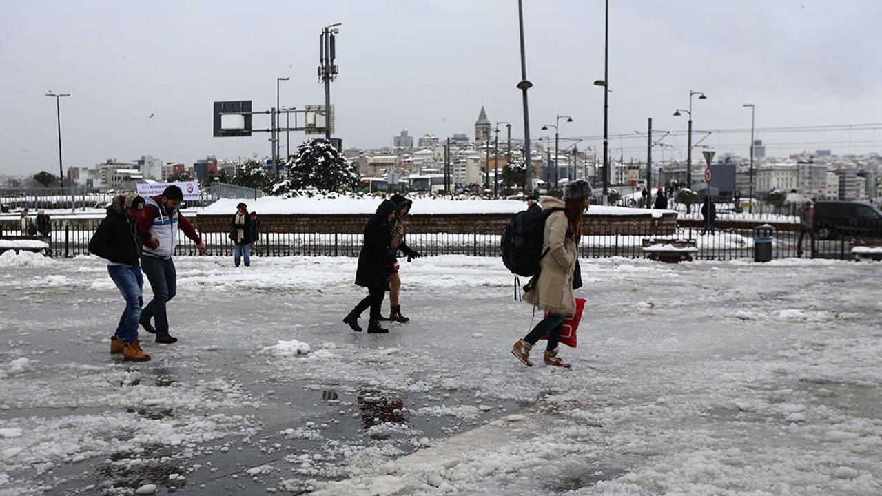 İstanbul Valiliği yarını işaret etti, uyarılarda bulundu