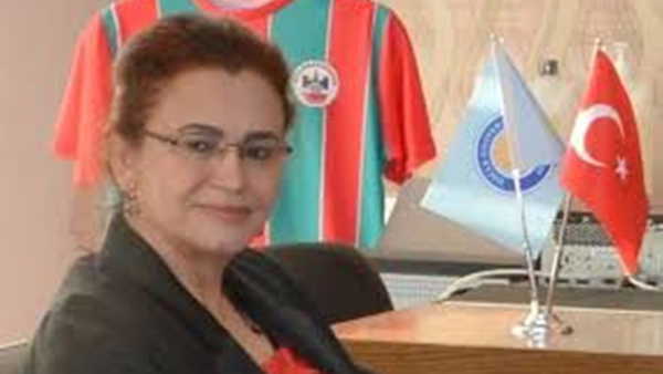 Sınırın ötesinden gelen kurşun Mardin'de profesörü yaraladı