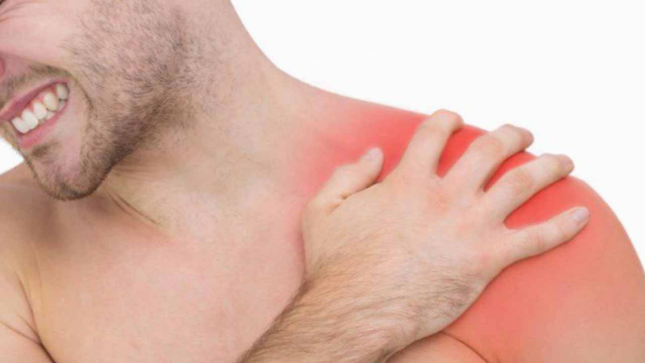 Omuz ağrısını tetikleyen 6 neden!