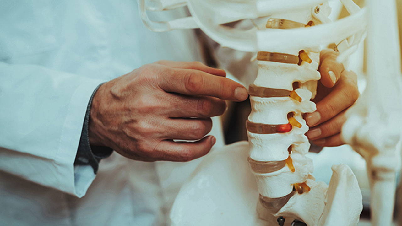 Sessiz hastalık osteoporoz: Kırıkla ortaya çıkıyor!