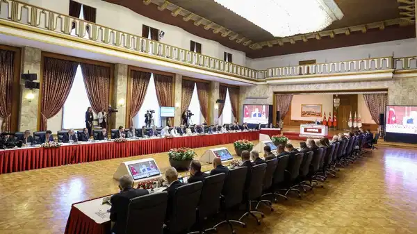 Süreç komisyonunun yazım ekibi 'ortak rapor' için toplanıyor: Hangi partiden kimler yer aldı?