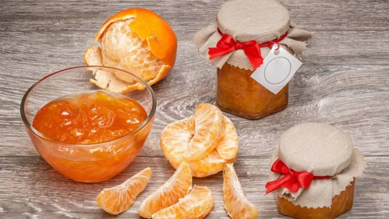 Kış mevsiminin en leziz aroması: Mandalina reçeli tarifi