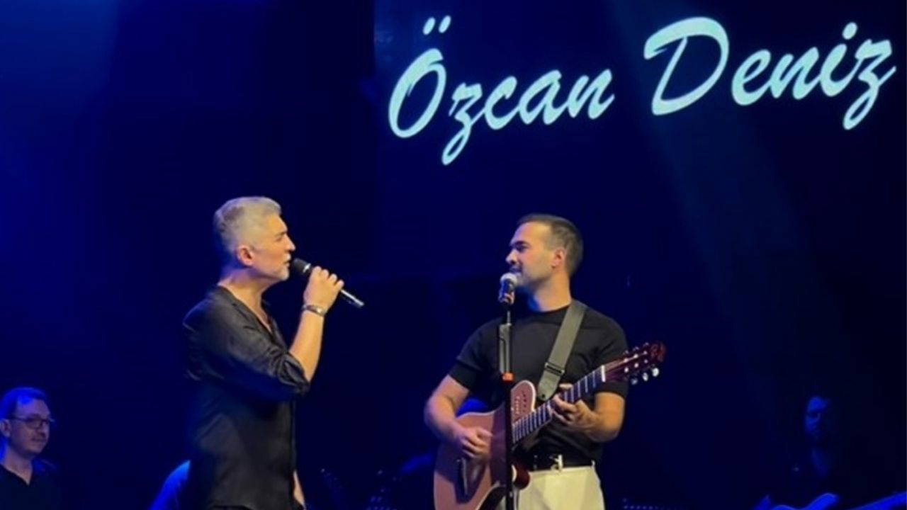 Özcan Deniz'den bayramda sürpriz düet: Mert Demir sahneye konuk oldu