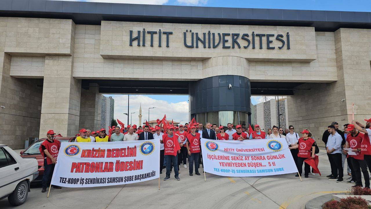 Üniversite işçileri düşük ücrete karşı eylemde