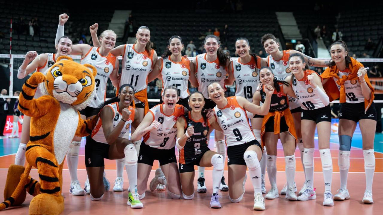 Eczacıbaşı Dynavit, Zeren Spor'u Farklı Geçerek Avantajı Elde Etti!