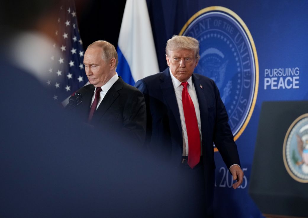 Trump tarih verdi: Putin ile bir araya geliyor