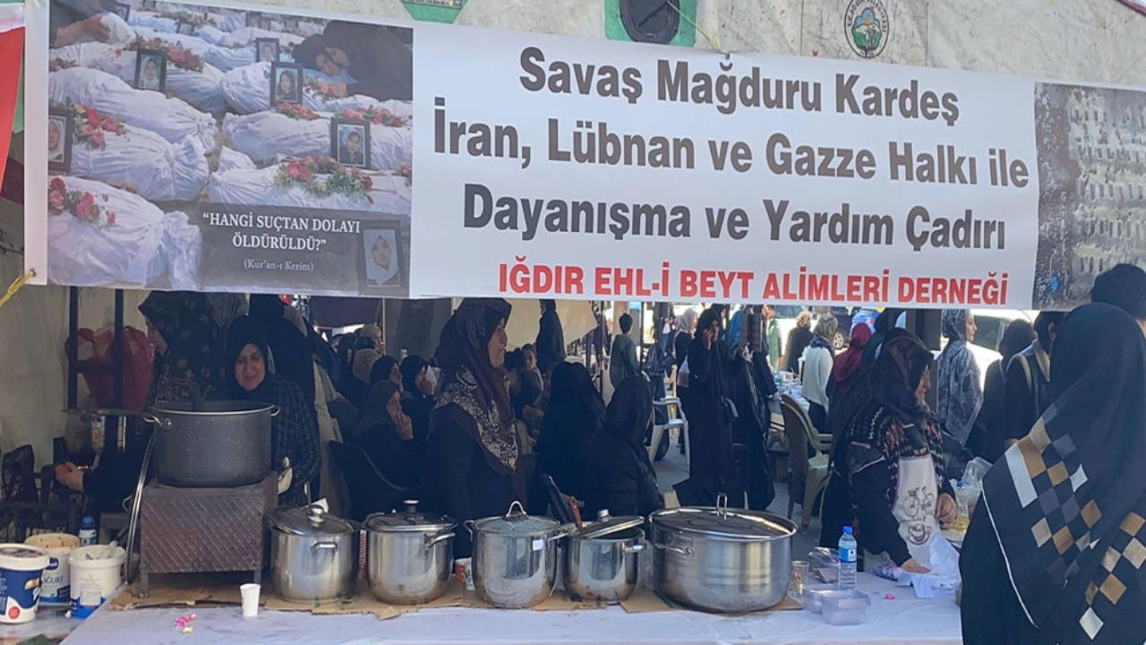 Iğdır'da İran’da bombaların hedefi olan 165 kız öğrenci için destek kampanyası