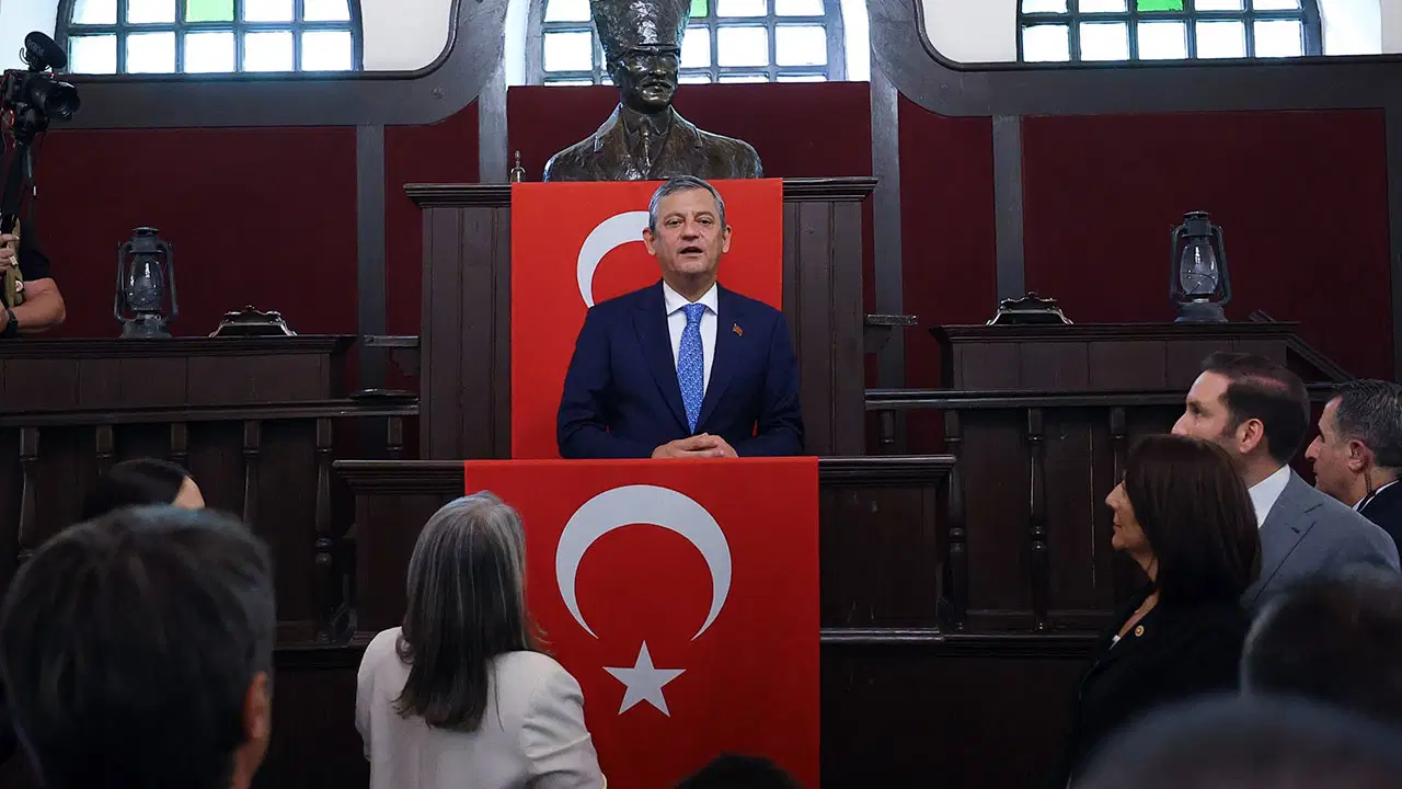Son Dakika... Özgür Özel’in A Takımı belli oldu: YENİ Parti MYK’sinde kimler var?