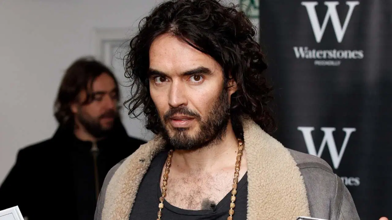 Oyuncu Russell Brand'e yeni cinsel saldırı davaları açıldı