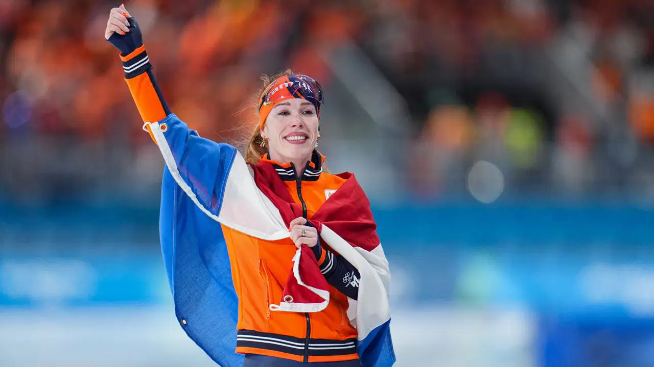 Sürat pateni kadınlar 1500 metrede altın madalya Hollanda'nın!