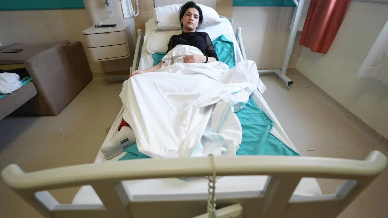 Sıcak su torbası, genç kızın hayatını kabusa çevirdi! Karnına koydu, bir anda patladı