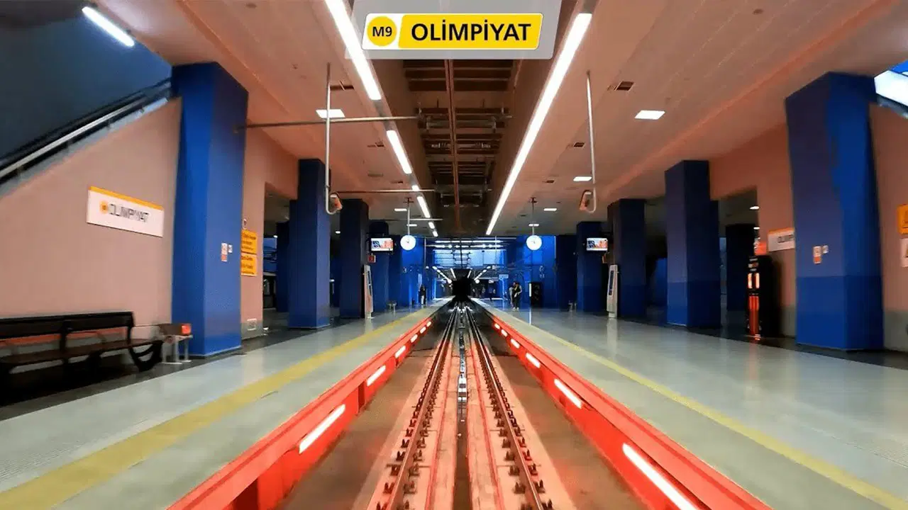 M9 metro hattında yer alan bazı vagonlarda anons yapılmaması nedeniyle İBB'ye üst sınırdan para cezası