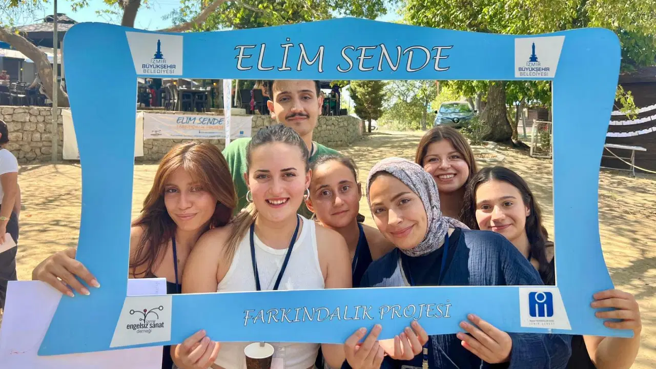 İzmir'de gençler için 'Değişim ve Dönüşüm' kampı