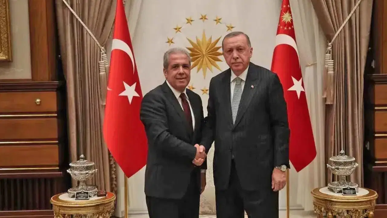 AKP'li Şamil Tayyar Maduro sessizliğini böyle savundu: Tepki gösterilmez, takdir edilir