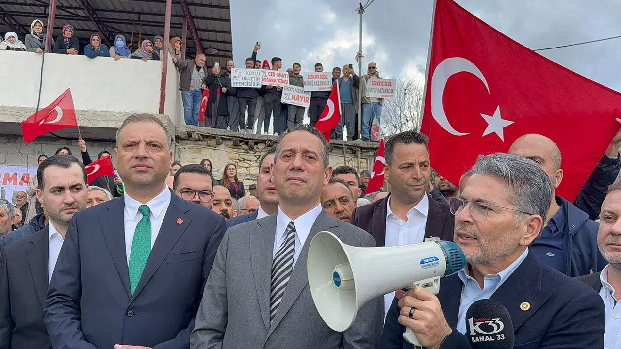 Tarsuslular, çimento fabrikasına karşı birleşti