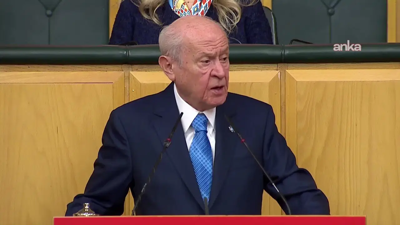 Son Dakika... Devlet Bahçeli grup toplantısında açıklamalarda bulunuyor