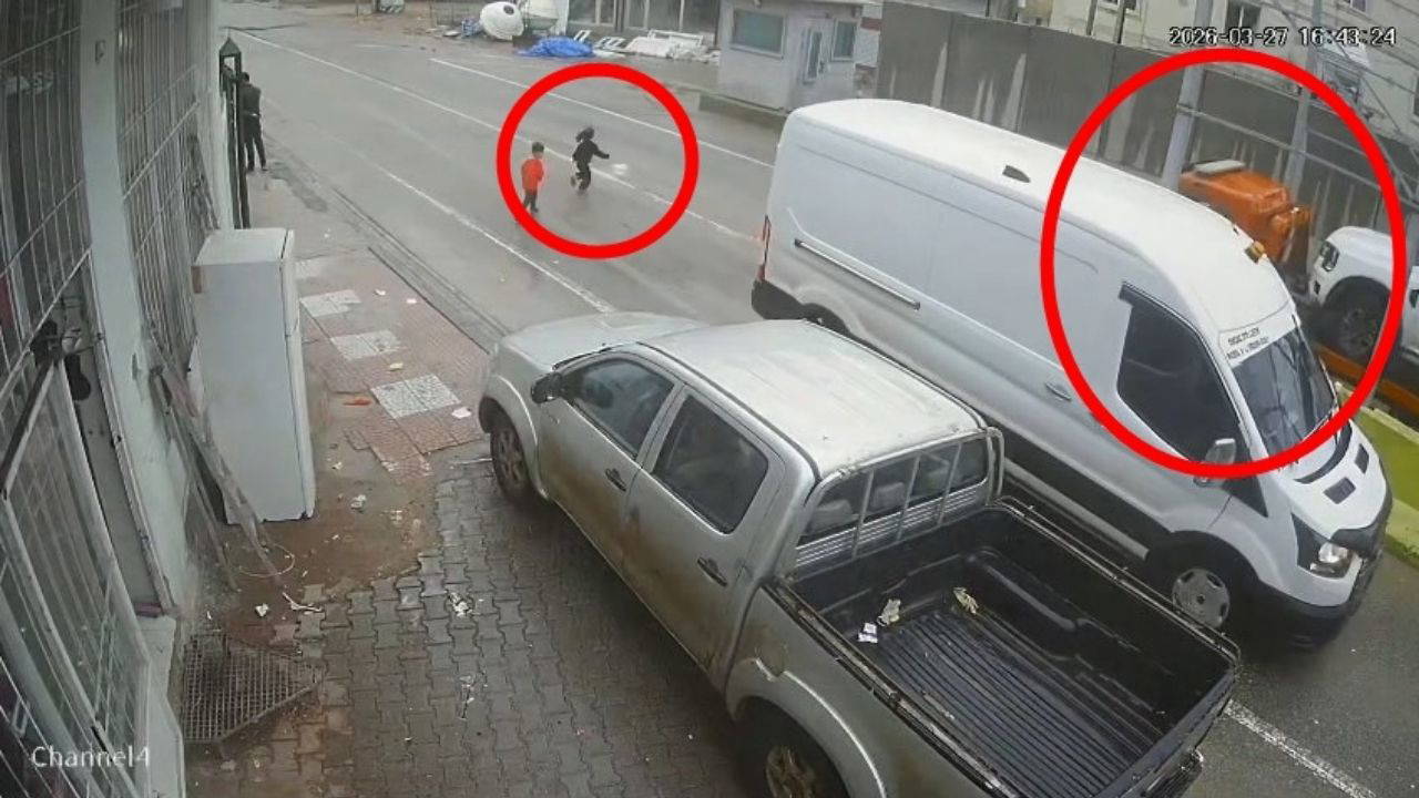 Yola fırlayan çocuk kazadan son anda kurtuldu