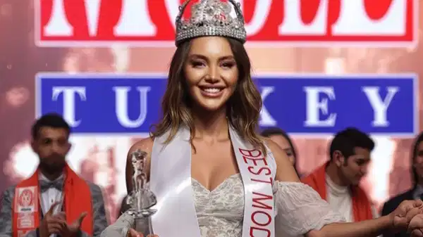 Model Büşra Karakaş'tan 'darp' iddialarına ilişkin açıklama