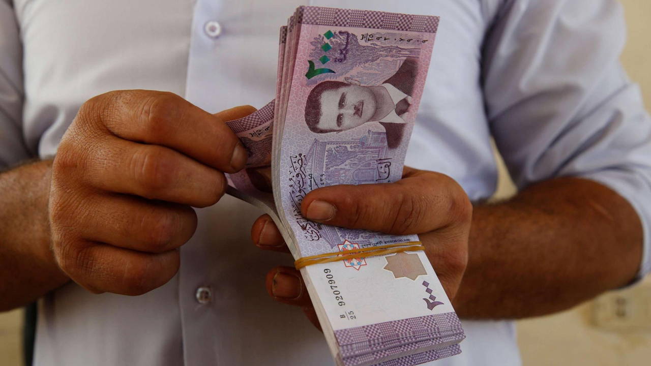 Suriye Lirası'ndan iki sıfır atılıyor!