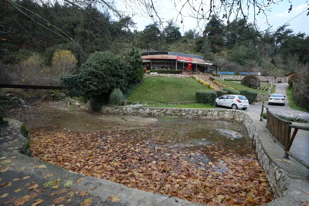 Yunusemreliler Gençlik Kafe'yi çok sevdi