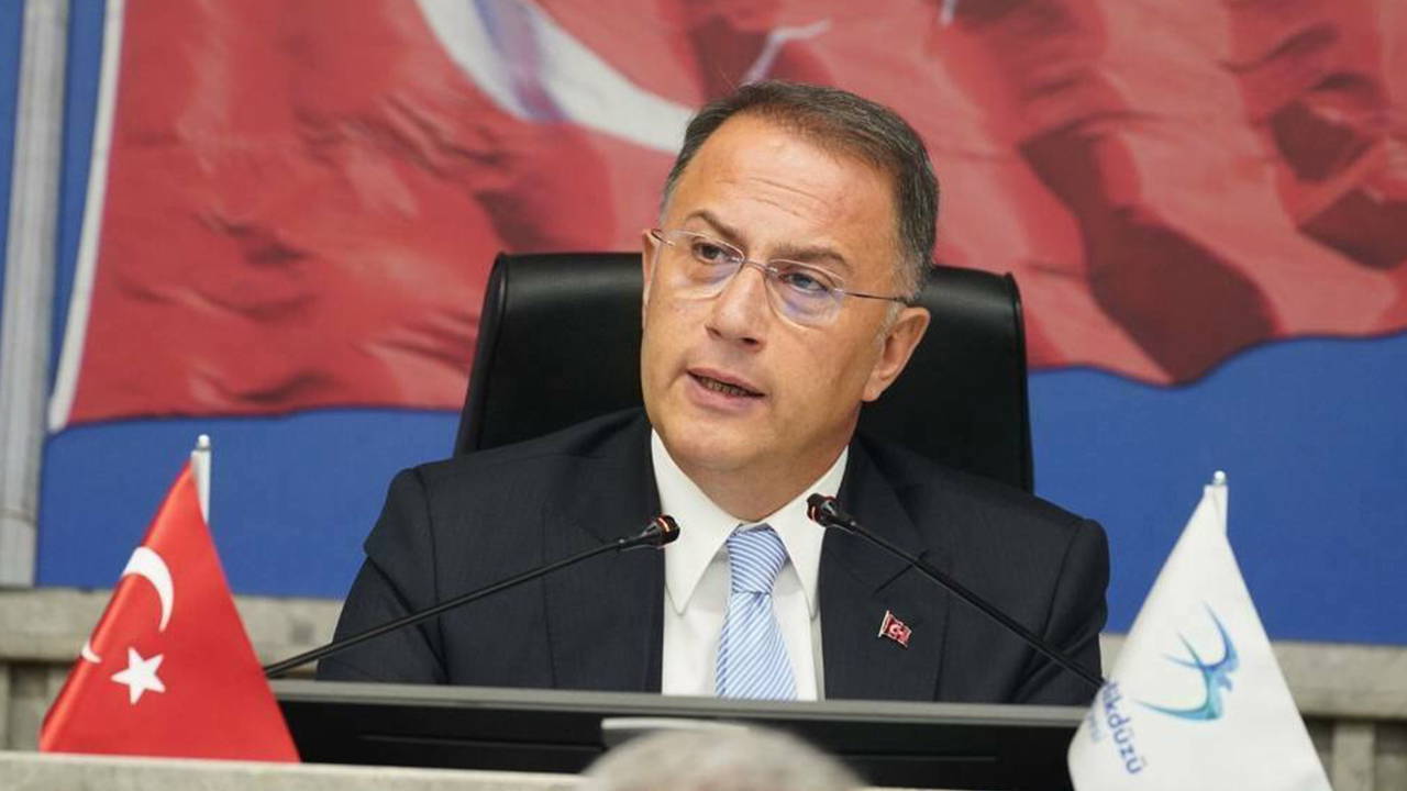 Özel'den, Beylikdüzü Belediye Başkanı Murat Çalık'a ziyaret