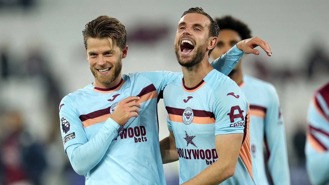 West Ham United'a kendi evinde Brentford çelmesi!