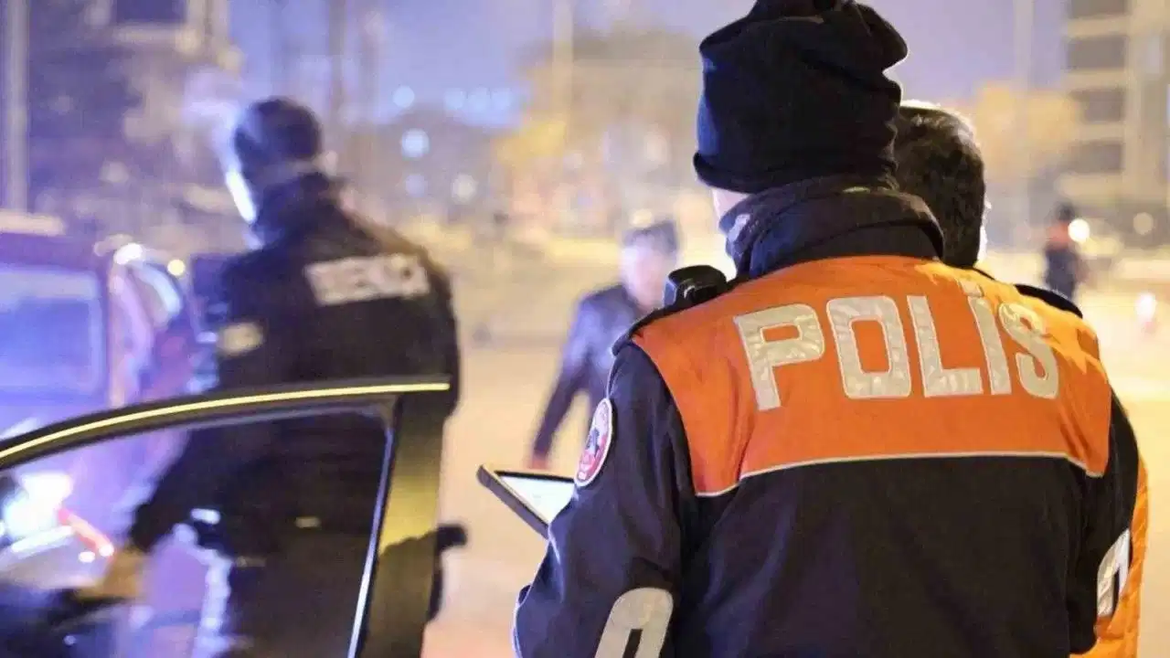 'Huzur İstanbul' uygulaması: Polis 700 kişiyi gözaltına aldı