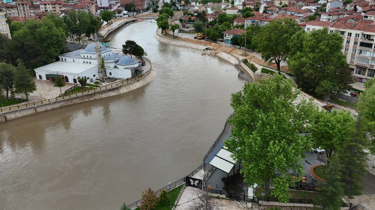 Tokat'ta taşkın riskine karşı 15 mahalle ve 7 köy tahliye ediliyor