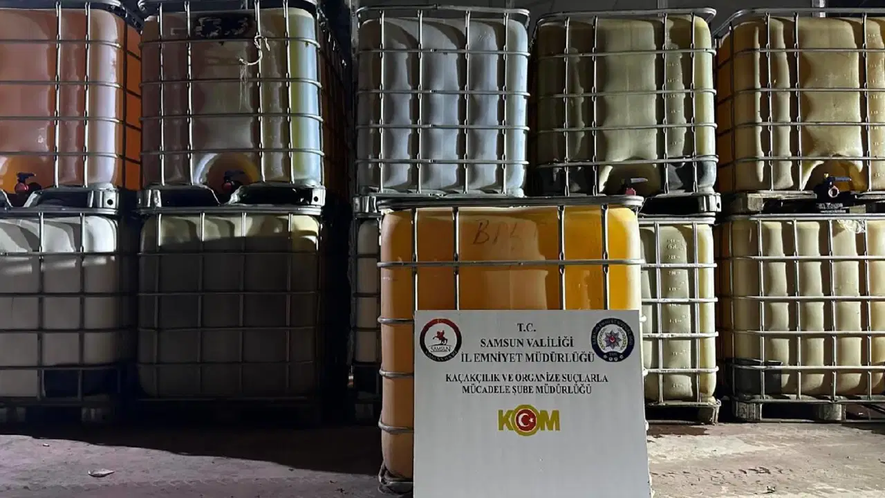 Samsun'da 'kaçak akaryakıt' operasyonu... 11 bin litre ele geçirildi!