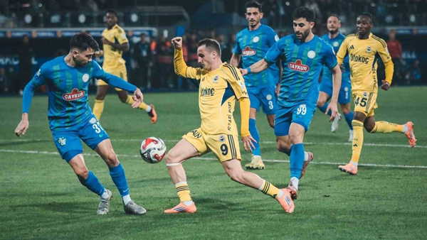 Fenerbahçe ile Çaykur Rizespor 48. randevuda