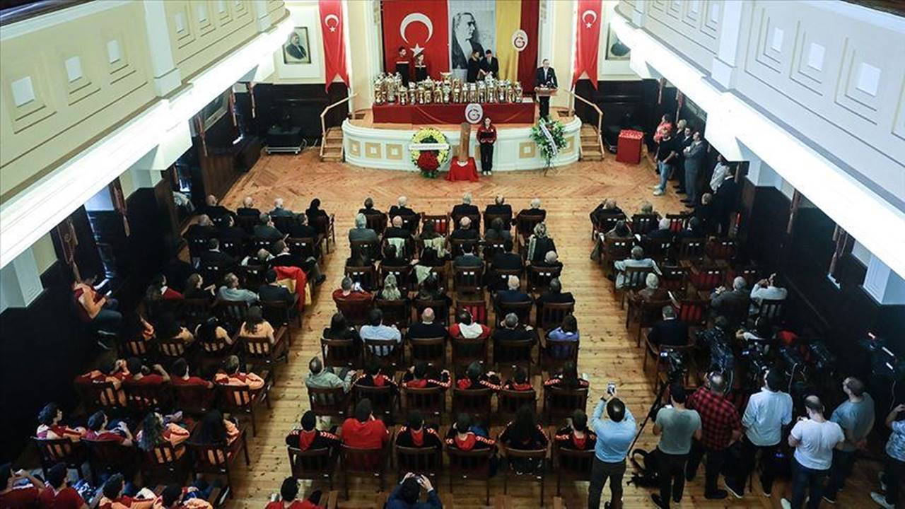 Galatasaray Divan Kurulu başkan adaylarının listeleri belli oldu!
