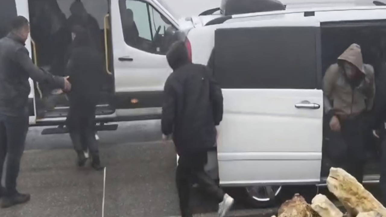 Hatay’da operasyon: 52 kaçak göçmen yakalandı